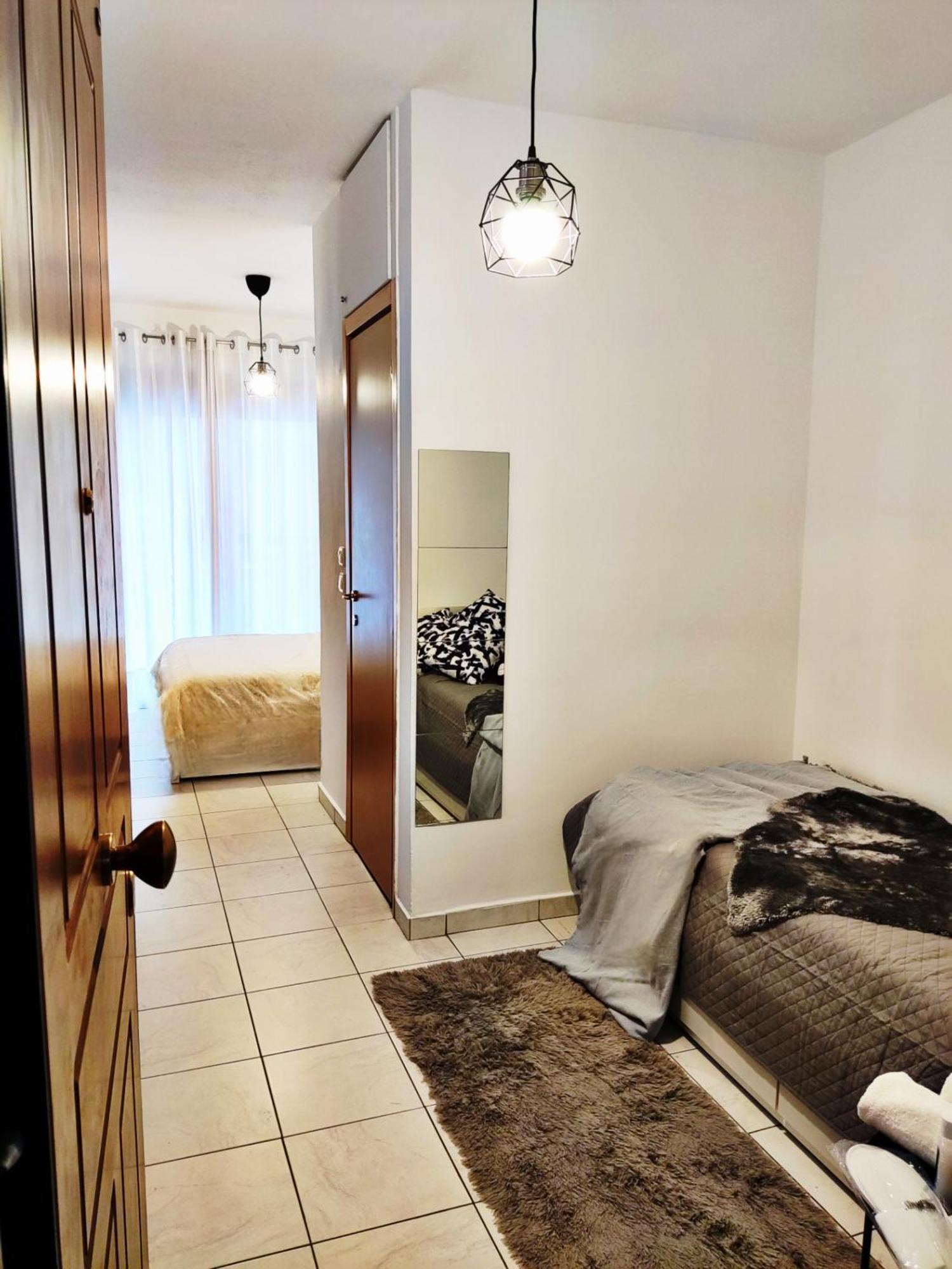 Elegant Central Studio With Balcony & 1 Gbps Fiber Tesalonika Bagian luar foto